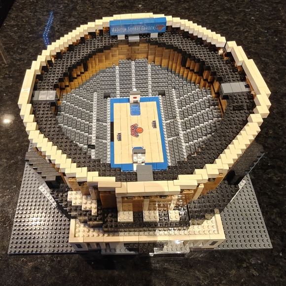 Madison Square Garden Building Set - Picture 6 of 8